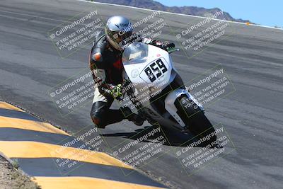 media/Apr-14-2024-SoCal Trackdays (Sun) [[70f97d3d4f]]/6-Bowl (1030am)/